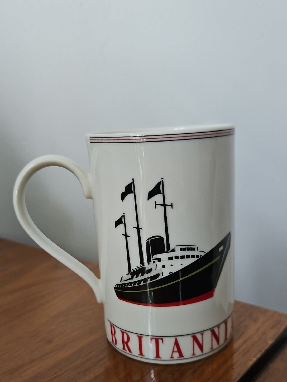 Dunoon BRITANNIA ship Cup Made In Scotland Stoneware Executive Collection